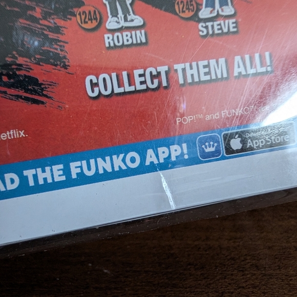 Special Edition Stranger Things Funko Pop Joyce Hopper New Exclusive - Picture 8 of 9